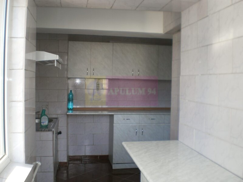 Apartament 3 camere pe bd Decebal